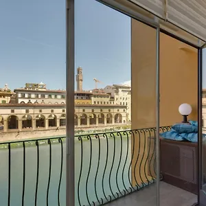  Appartamento Ponte Vecchio Balcony
