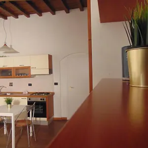  Guest house Dante's