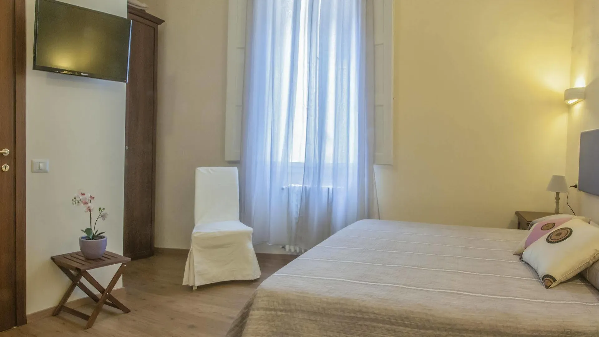 *** Bed & Breakfast B&B De Biffi Firenze Italia